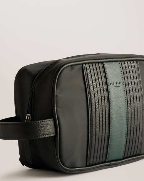 {{ product.type }} - Ted Baker London - Kosovo - RUSSO